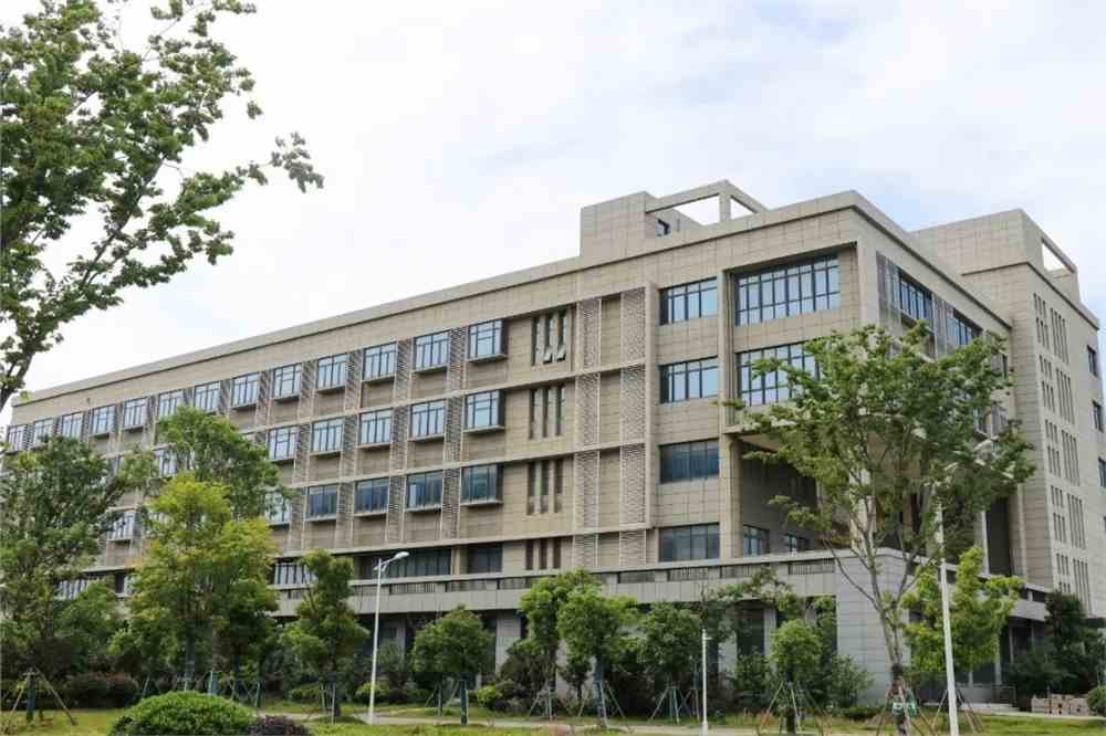 江苏科技大学新店，引领未来，塑造新篇章