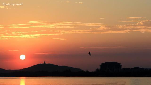 夕阳下的广东省——魅力无限的自然与人文画卷